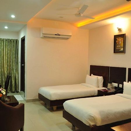 Hotel Swagath De Royal Hyderabad Exterior foto