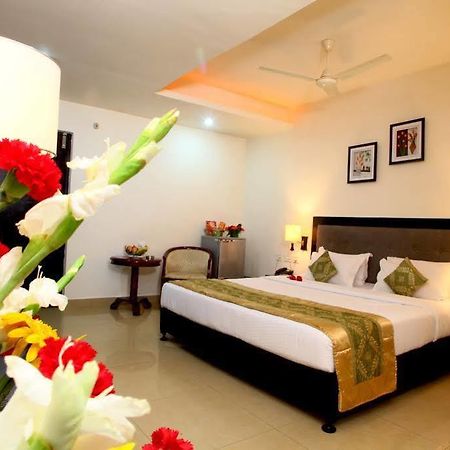 Hotel Swagath De Royal Hyderabad Exterior foto